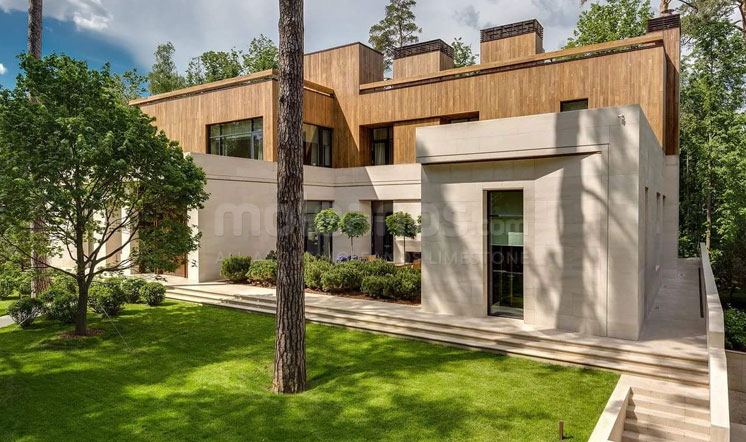 Beige limestone villa - Moscow